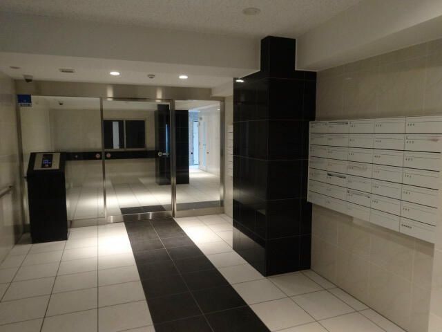 �y�G���g�����X�z�@