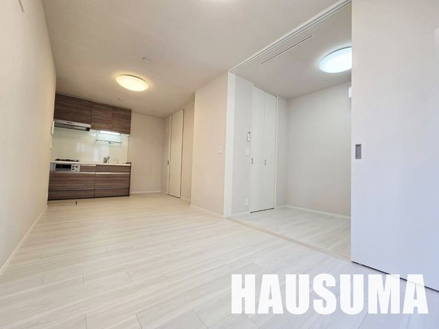 �y���ԁE���r���O�z�@���r���O/����