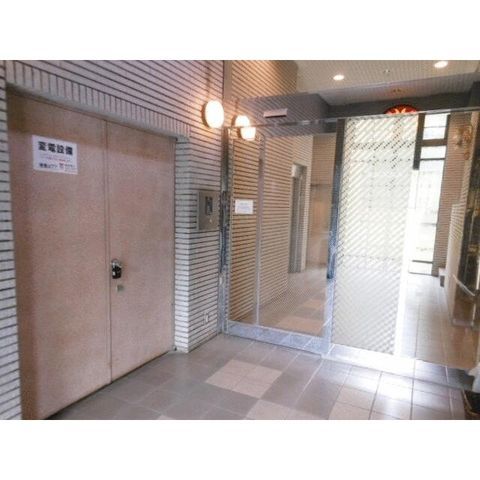 �y�G���g�����X�z�@