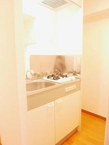 �y�L�b�`���z�@