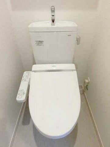 �y�g�C���z�@