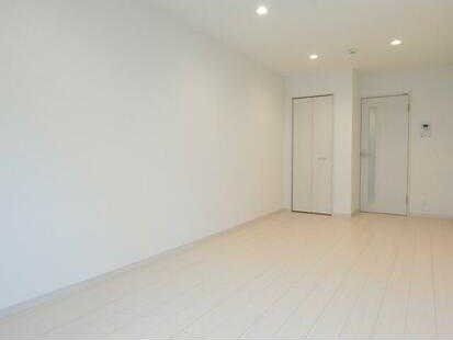 �y���̑��ݔ��z�@