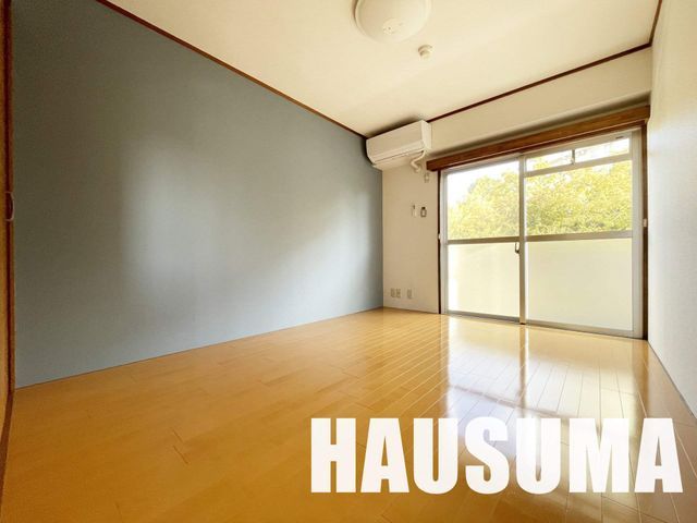 �y���̑������E�X�y�[�X�z�@���r���O/����