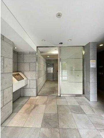 �y�G���g�����X�z�@