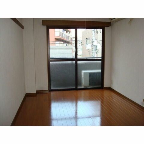 �y���ԁE���r���O�z�@