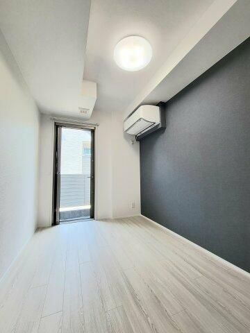 �y���ԁE���r���O�z�@