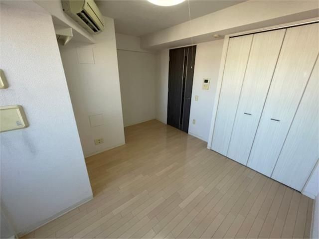 �y���ԁE���r���O�z�@