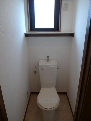 �y�g�C���z�@