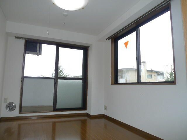 �y���̑������E�X�y�[�X�z�@