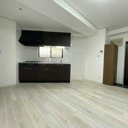 �y���ցz�@