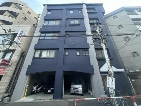 �y�G���g�����X�z�@