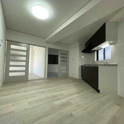 �y���̑������E�X�y�[�X�z�@