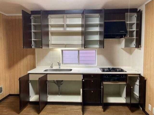 �y�L�b�`���z�@