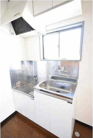 �y�L�b�`���z�@