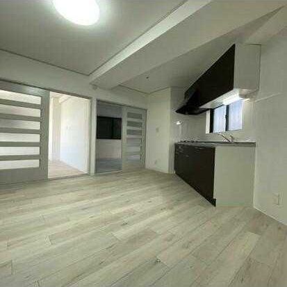 �y���̑������E�X�y�[�X�z�@