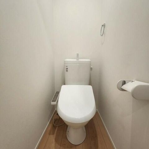 �y�g�C���z�@