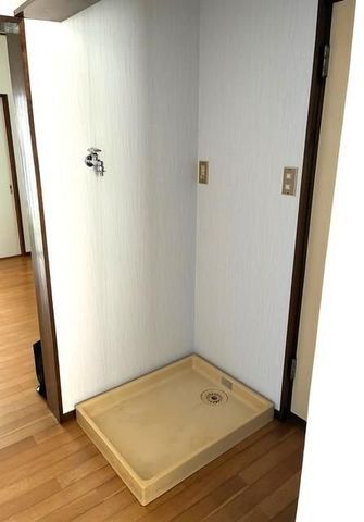 �y���̑��ݔ��z�@