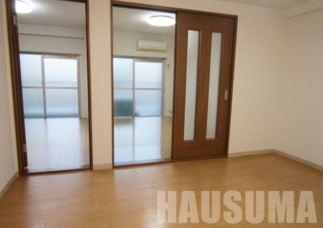 �y���ԁE���r���O�z�@�m��