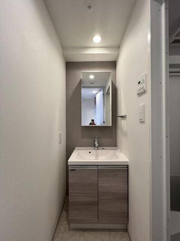 �y���ʏ��z�@