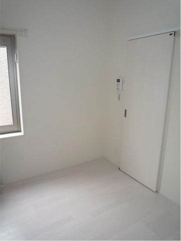 �y���ԁE���r���O�z�@����