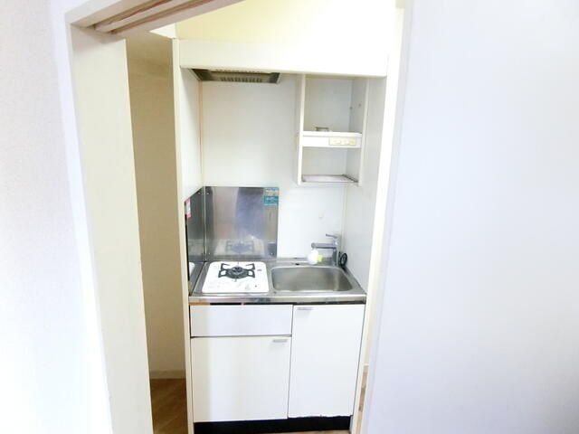 �y�L�b�`���z�@