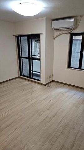 �y���ԁE���r���O�z�@���������Q�Ǝʐ^��