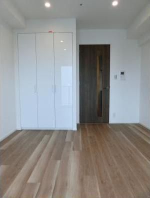 �y���ԁE���r���O�z�@����