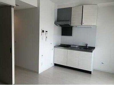 �y���̑��ݔ��z�@