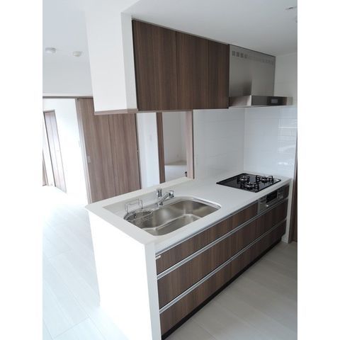 �y�L�b�`���z�@