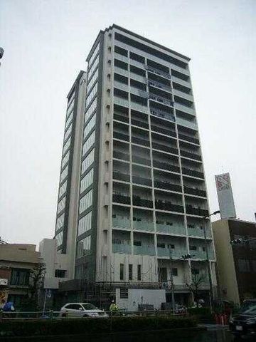 �y�G���g�����X�z�@