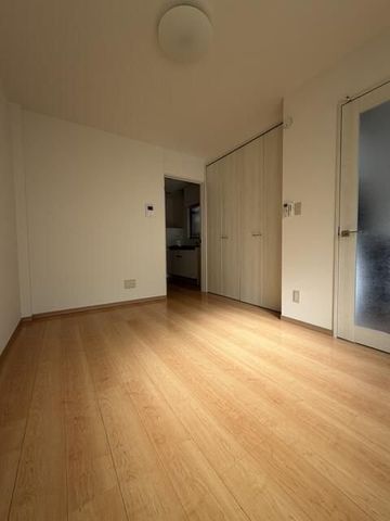 �y���̑������E�X�y�[�X�z�@