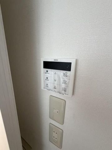 �y���̑��ݔ��z�@