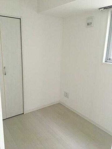 �y���̑������E�X�y�[�X�z�@