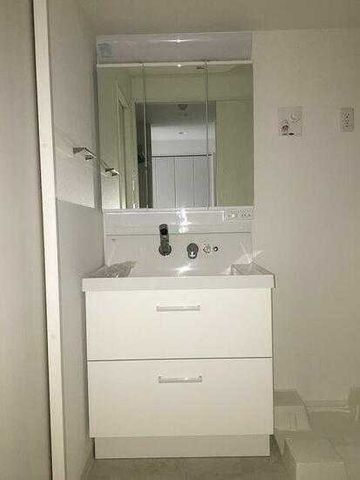 �y���ʏ��z�@