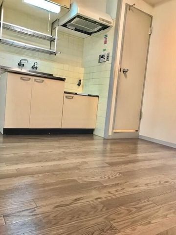 �y���̑������E�X�y�[�X�z�@