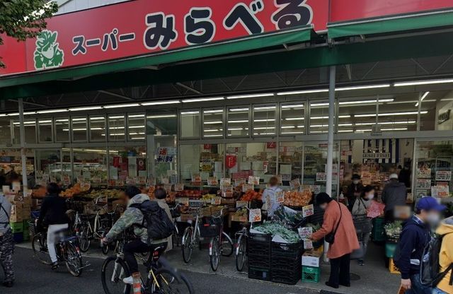 �y���Ӂz�@�X�[�p�[�݂�ׂ鐼�����X �k��1���B 60m