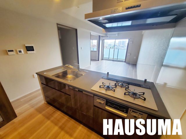 �y���ԁE���r���O�z�@�������Q��