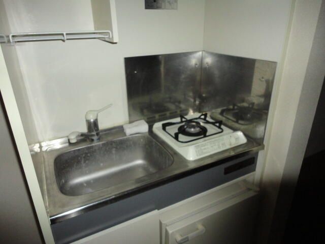 �y�L�b�`���z�@