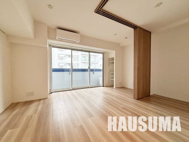 �y���ԁE���r���O�z�@���r���O/����