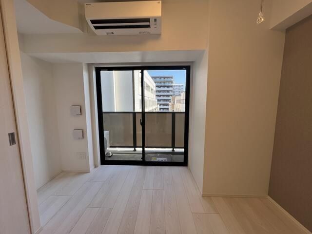 �y���ԁE���r���O�z�@