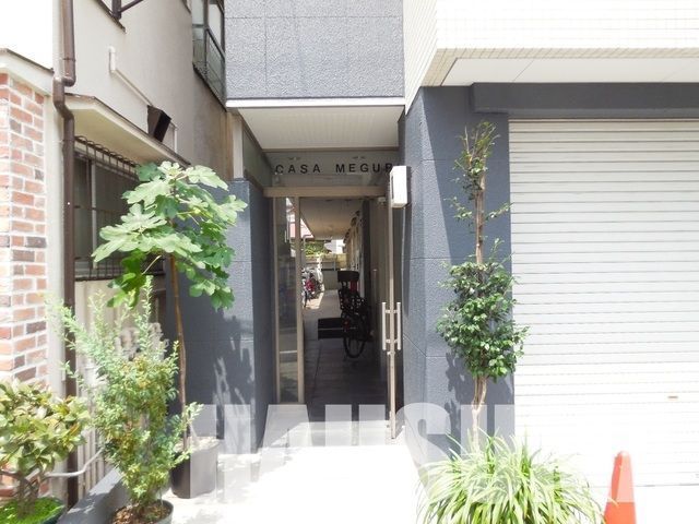 �y�G���g�����X�z�@�ݔ�