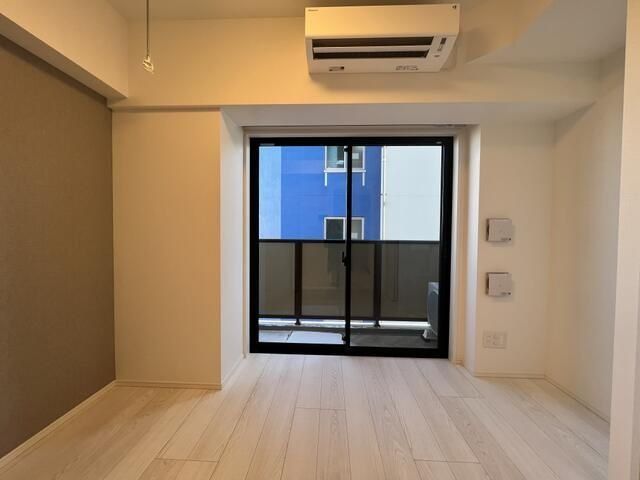 �y���ԁE���r���O�z�@