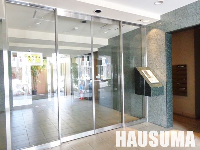 �y���̑��ݔ��z�@�I�[�g���b�N�t