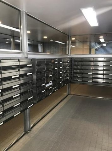 �y���̑��z�@�W���|�X�g