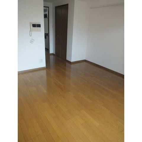 �y���ԁE���r���O�z�@