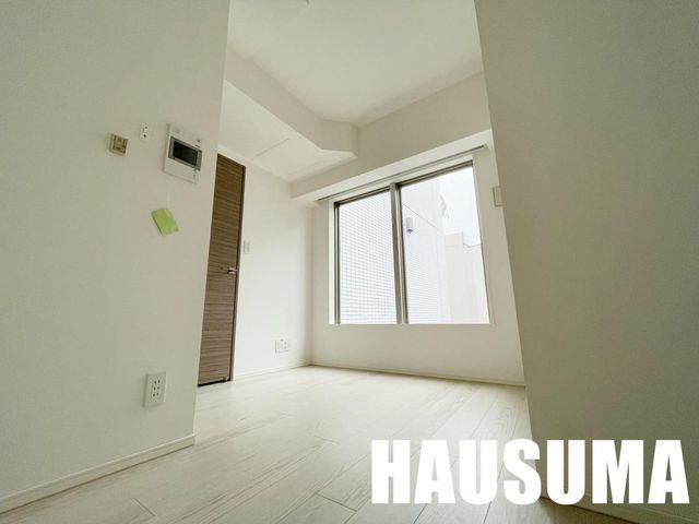 �y���̑������E�X�y�[�X�z�@���r���O/����