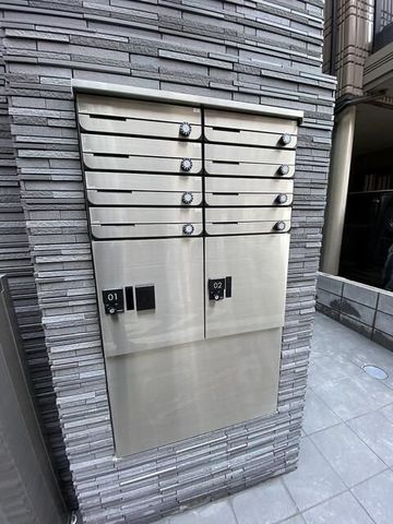 �y���̑��ݔ��z�@