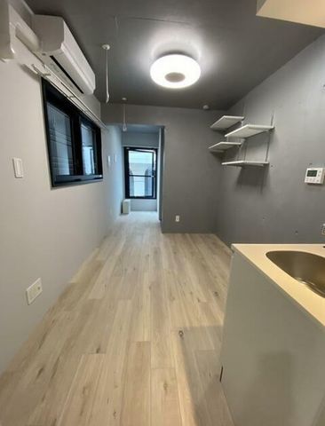 �y���ԁE���r���O�z�@����