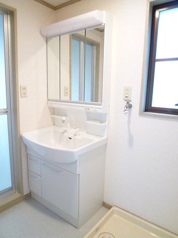 �y���ʏ��z�@