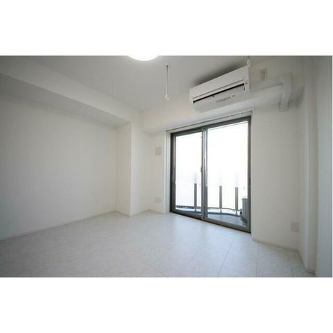 �y���ԁE���r���O�z�@